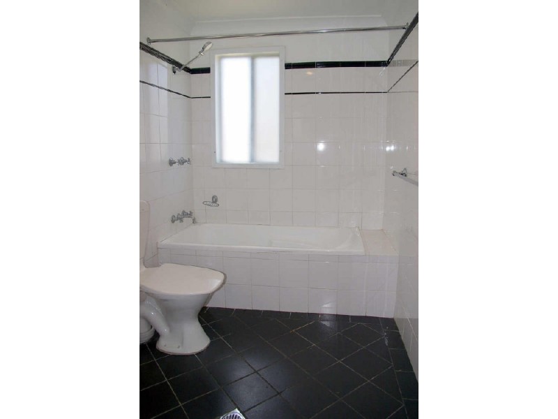 26 HUBBARD STREET, Islington NSW 2296
