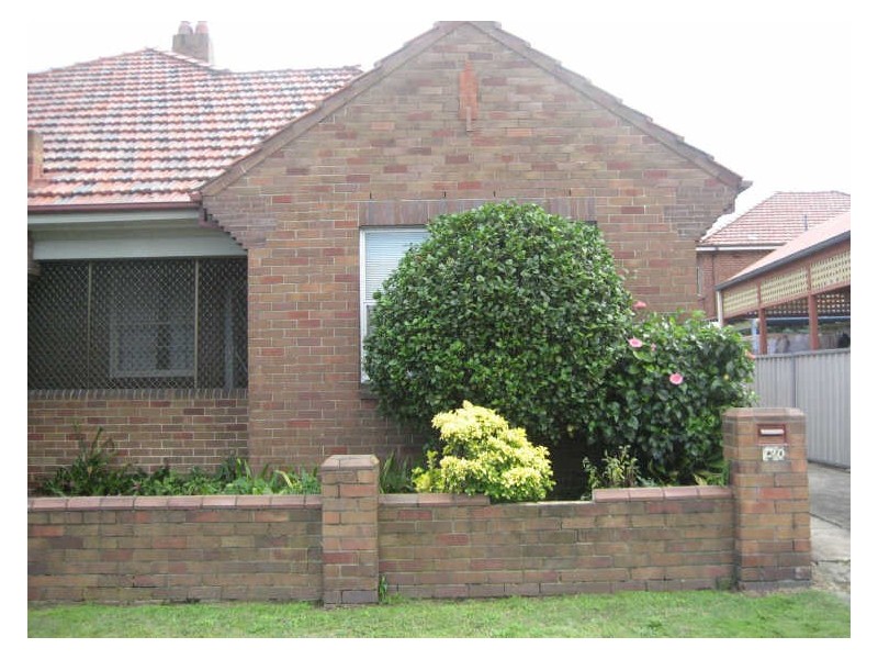 120 Denison Street, Hamilton NSW 2303