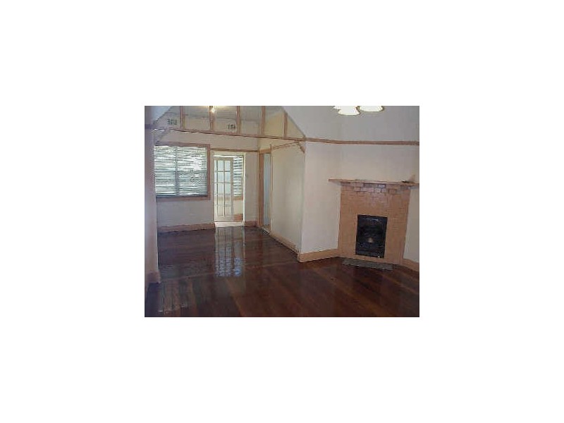 15 BRAYE STREET, Mayfield NSW 2304