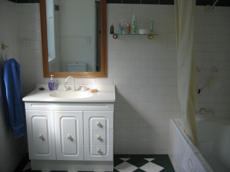 35 Graham Road, Broadmeadow NSW 2292