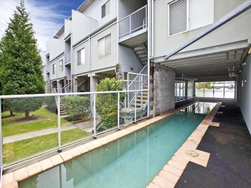 204/5 Tudor Street, Newcastle West NSW 2302