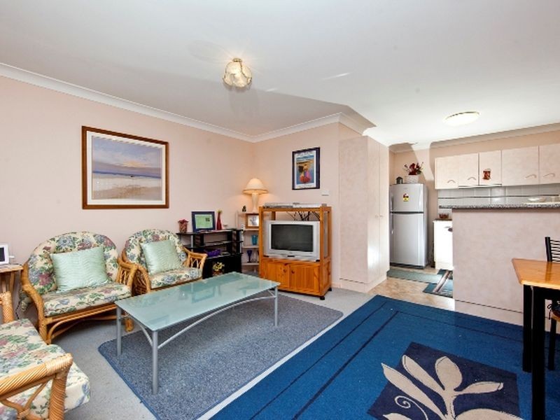 4/44 Date Street, Adamstown NSW 2289