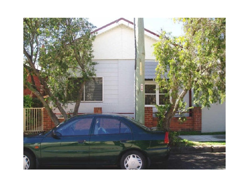 5 WEBSTER STREET, Hamilton NSW 2303