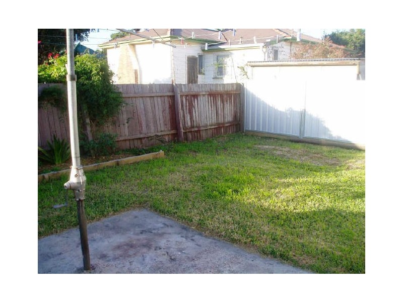 4 OLIVER STREET, Mayfield NSW 2304