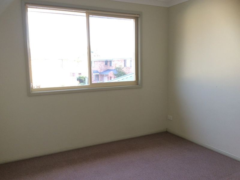 2/22 Bourke St, Adamstown NSW 2289