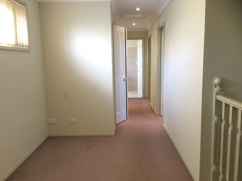 2/22 Bourke St, Adamstown NSW 2289