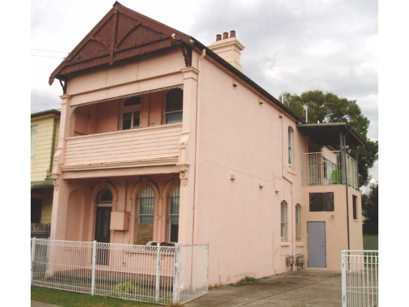 2/11 May St, Islington NSW 2296