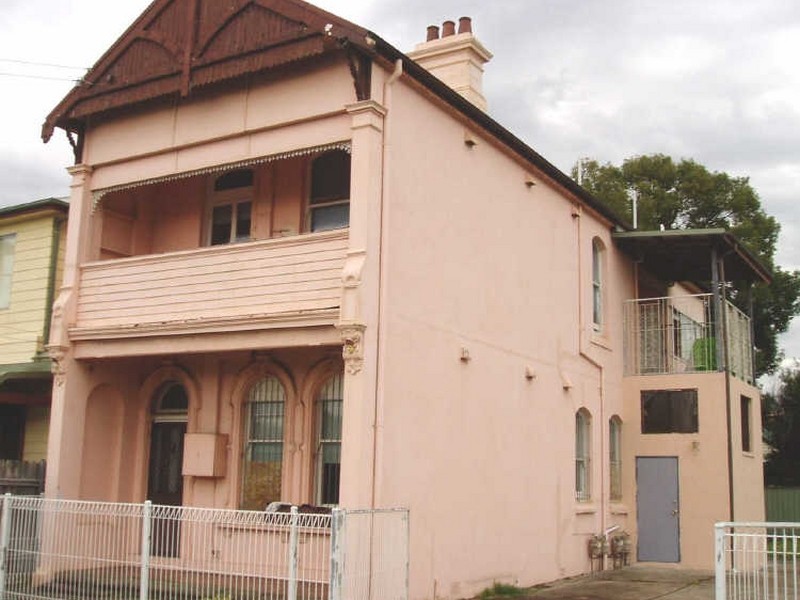 4/11 May St, Islington NSW 2296