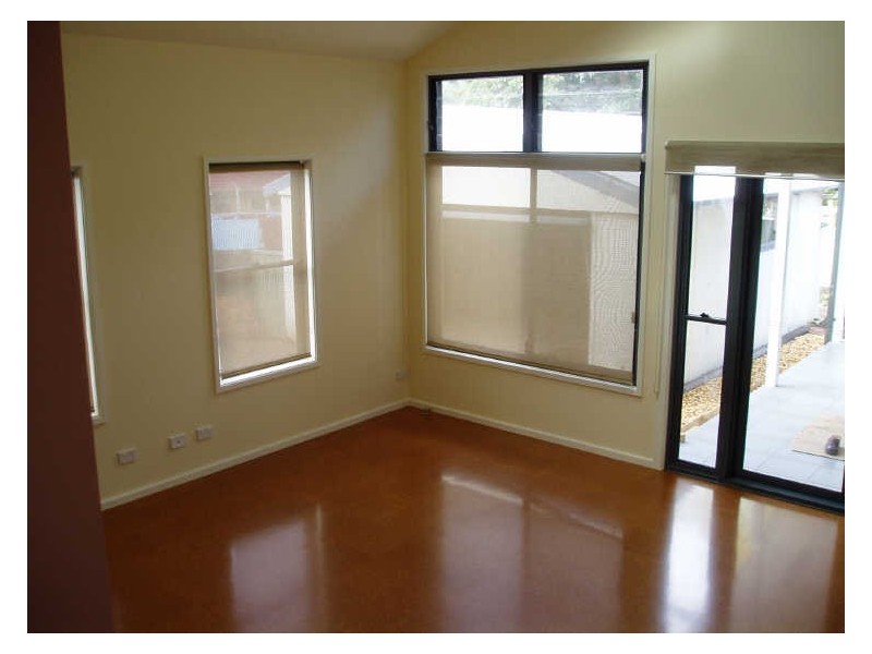 15 Vista Parade, Kotara South NSW 2289