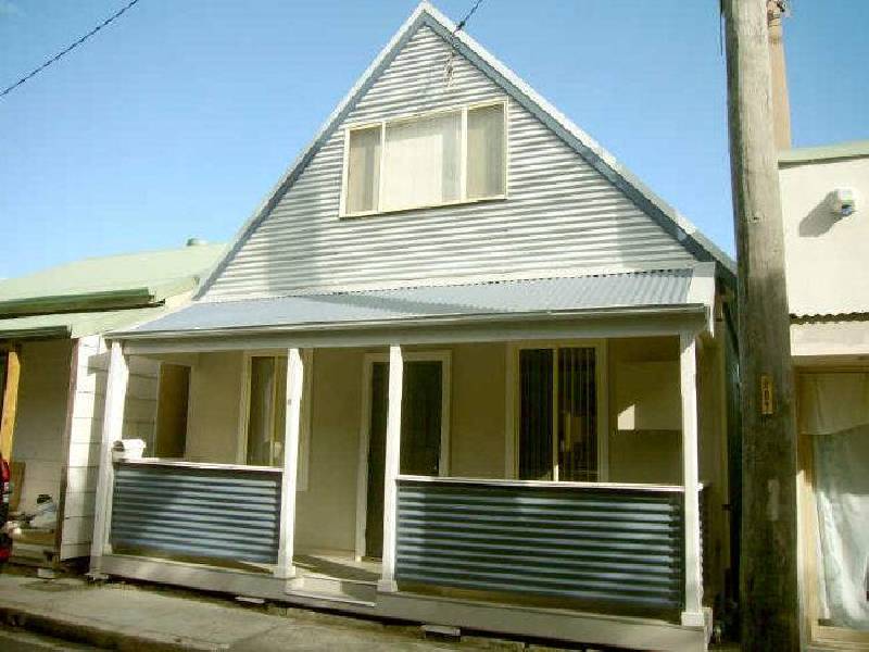 9 Scott Street, Carrington NSW 2294