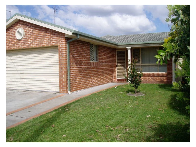 14 Turner Street, Hamilton NSW 2303