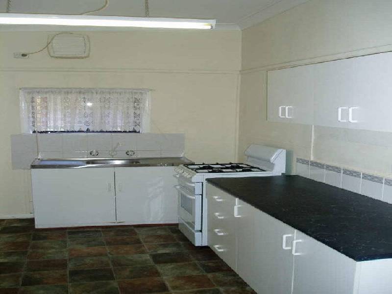 14 WATSON STREET, Islington NSW 2296