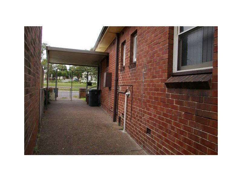 2 Belford Street, Broadmeadow NSW 2292