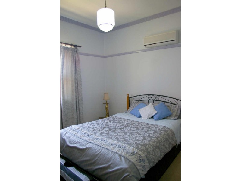 Mayfield NSW 2304