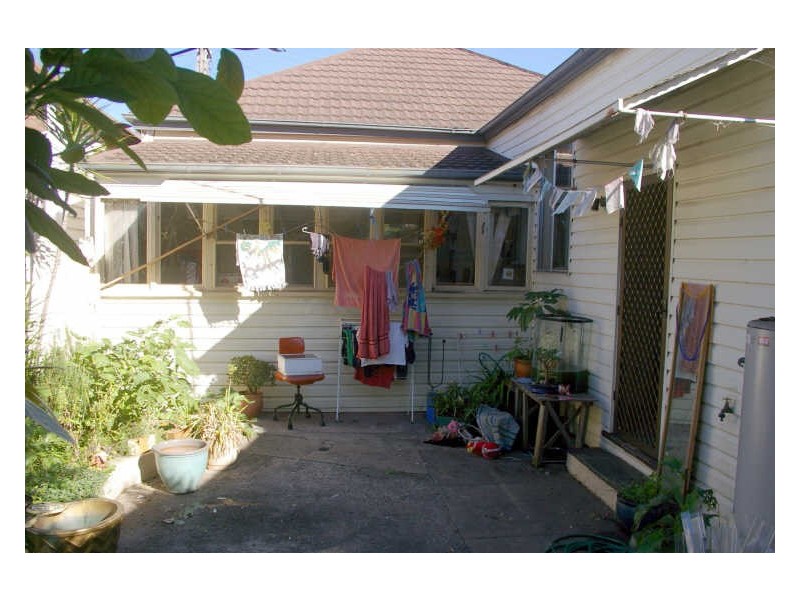 14 Reay Street, Hamilton NSW 2303