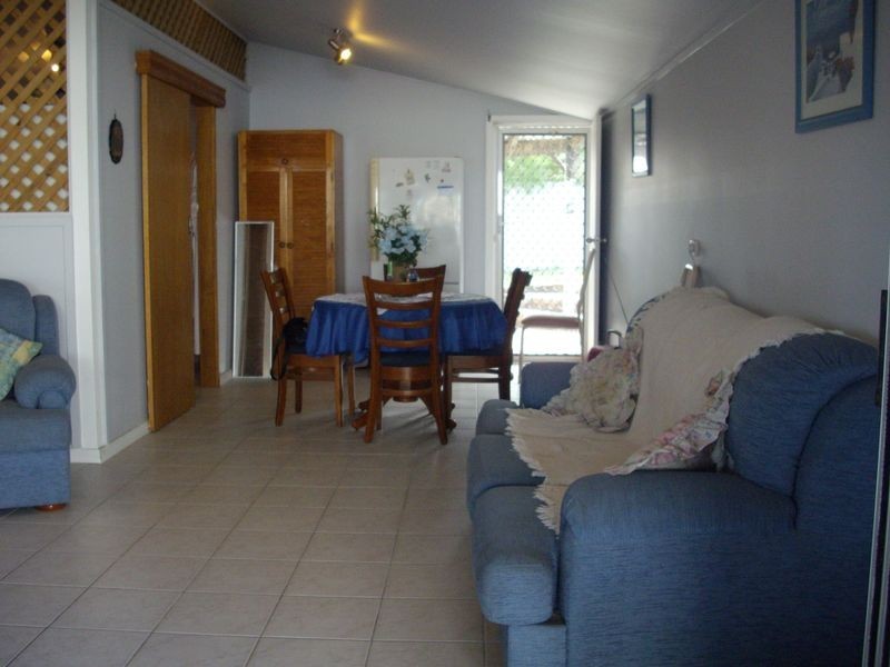 8 Tanunda Close, Holmesville NSW 2286