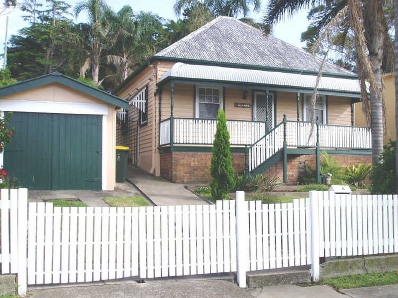 24 Edward Street, Merewether NSW 2291
