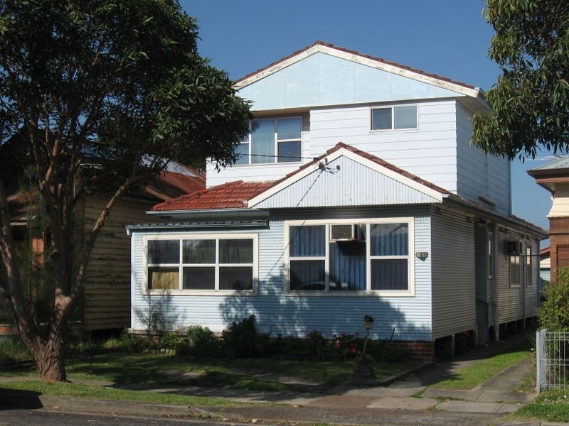 52 Nile St, Mayfield NSW 2304