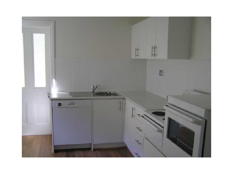 37 Perkins Street, Newcastle NSW 2300