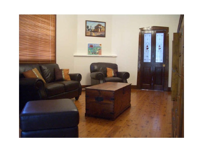 15 Percy Street, Hamilton NSW 2303