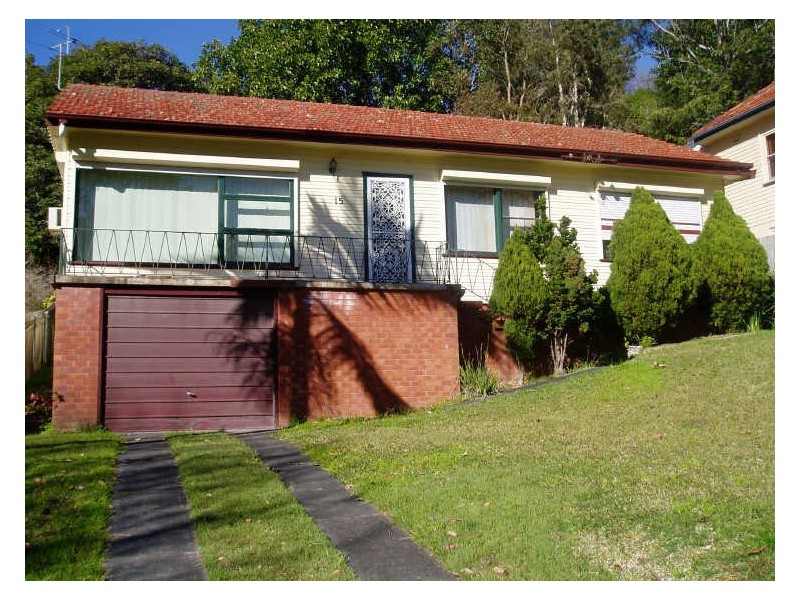 15 Russell Avenue, Adamstown Heights NSW 2289