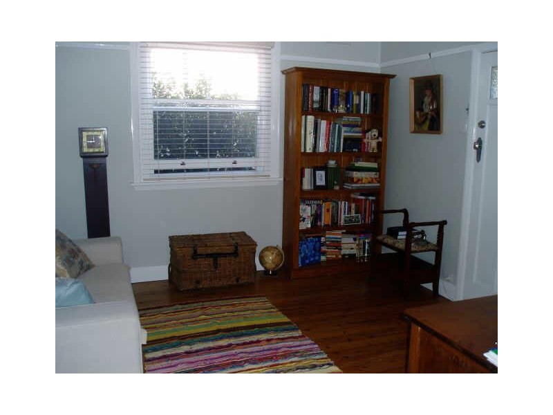 9 Phillips Street, Hamilton North NSW 2292