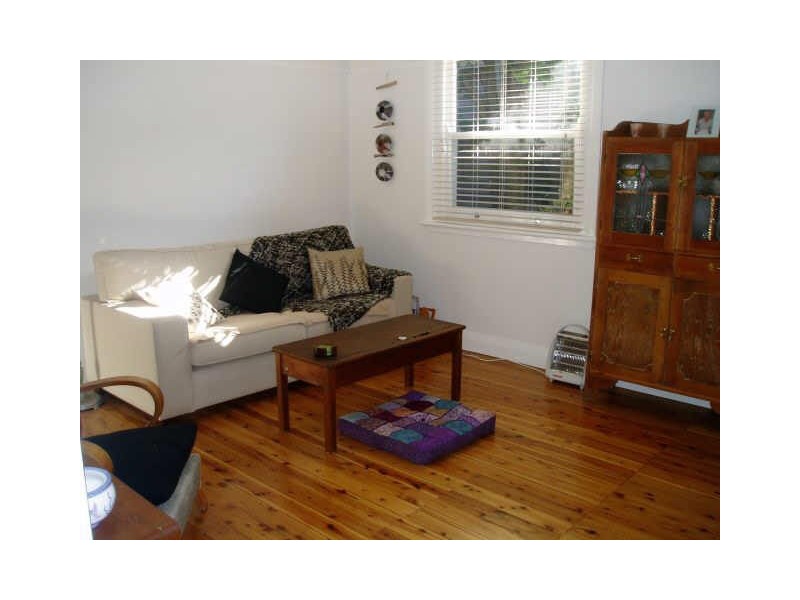 9 Phillips Street, Hamilton North NSW 2292