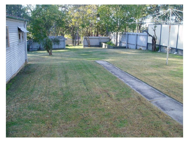 84 Rae Crescent, Kotara NSW 2289
