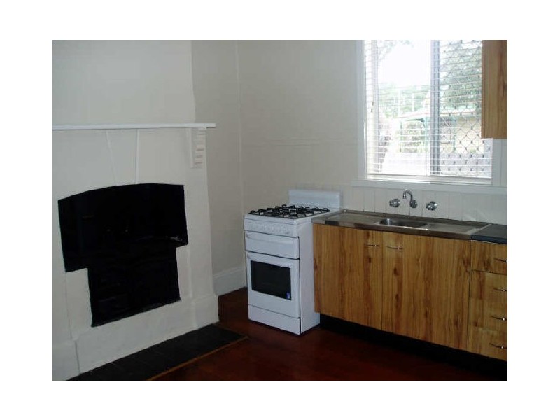 24 Steel Street, Hamilton NSW 2303