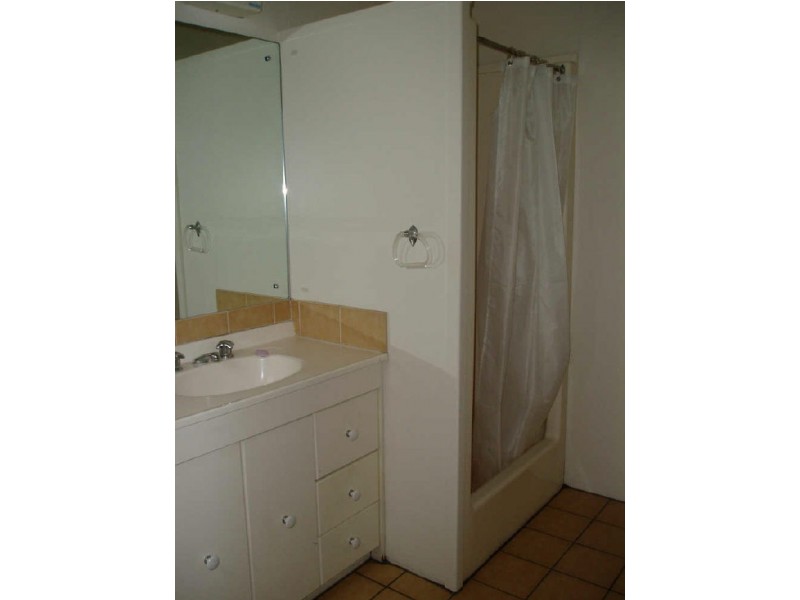 24 Steel Street, Hamilton NSW 2303