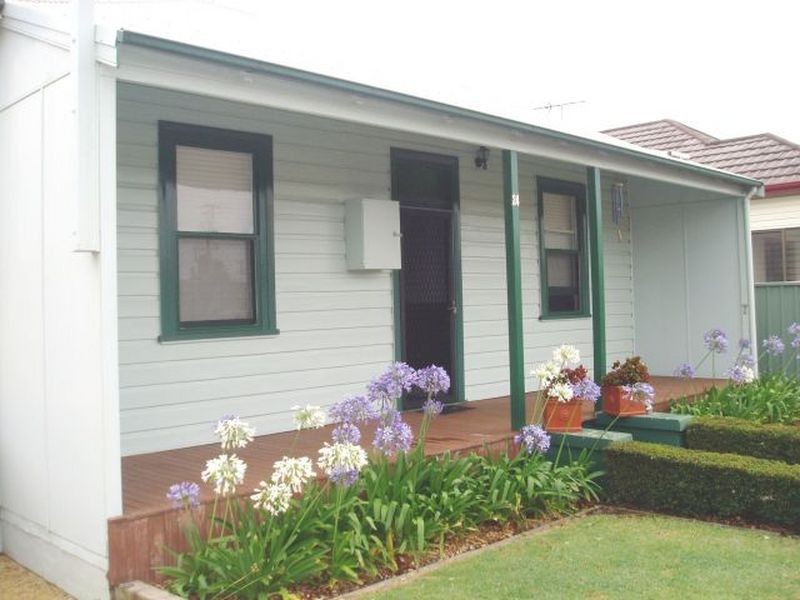 24 Vine Street, Mayfield NSW 2304