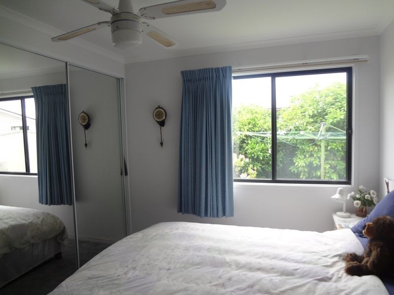 499 (Eight Avenue) Bay Way Village, Fern Bay NSW 2295