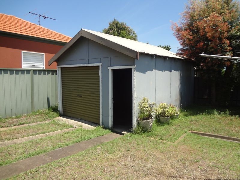 40 Smith Street, Mayfield East NSW 2304
