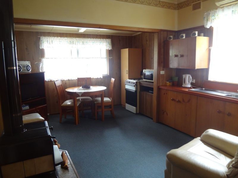 5 Edwin Street, Maryville NSW 2293