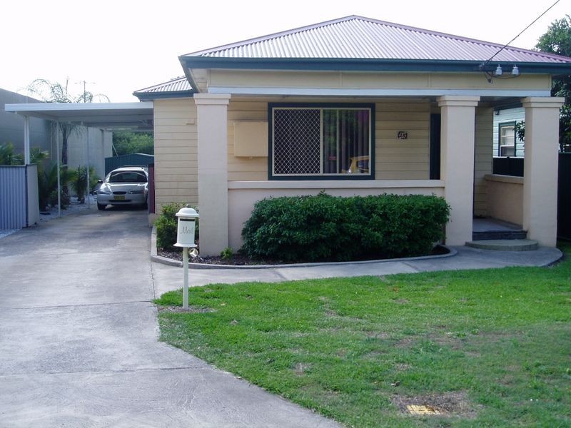 Mayfield NSW 2304