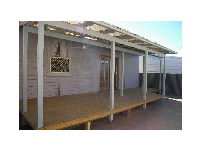 51 Donald Street, Hamilton NSW 2303