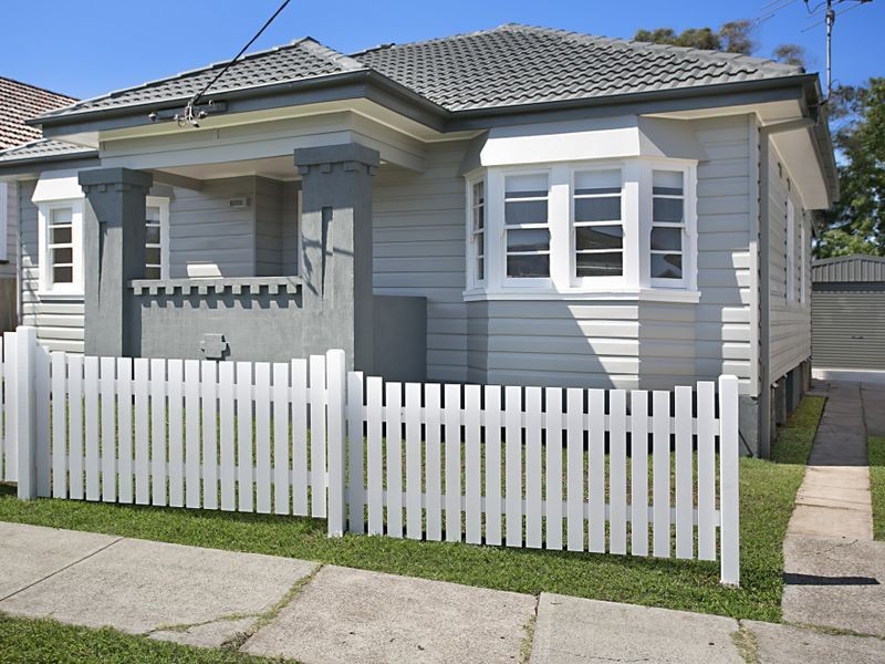 Mayfield West NSW 2304