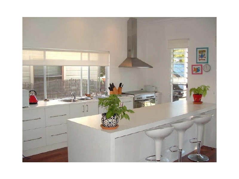 33 Fourth Street, Adamstown NSW 2289