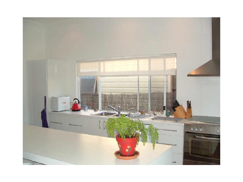 33 Fourth Street, Adamstown NSW 2289