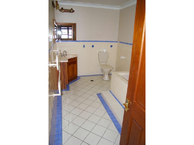 129 Cleary Street, Hamilton NSW 2303