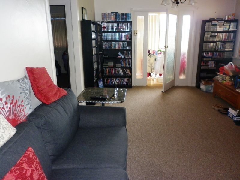 8 Marsden Street, Shortland NSW 2307