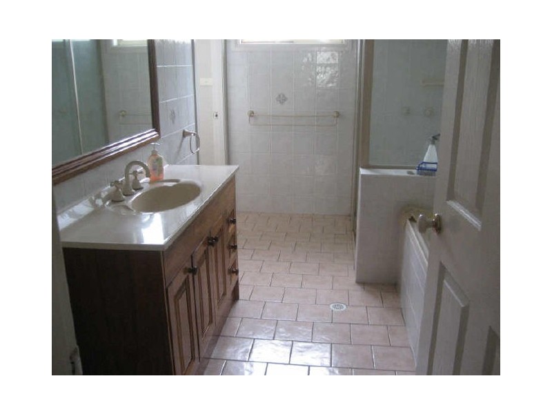 151 Broadmeadow Road, Broadmeadow NSW 2292