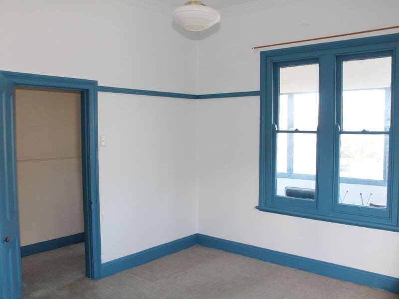 24 Gulliver Street, Hamilton NSW 2303