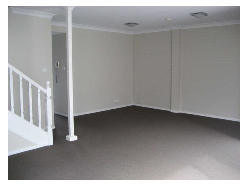 2/1 Bar Beach Avenue, The Junction NSW 2291