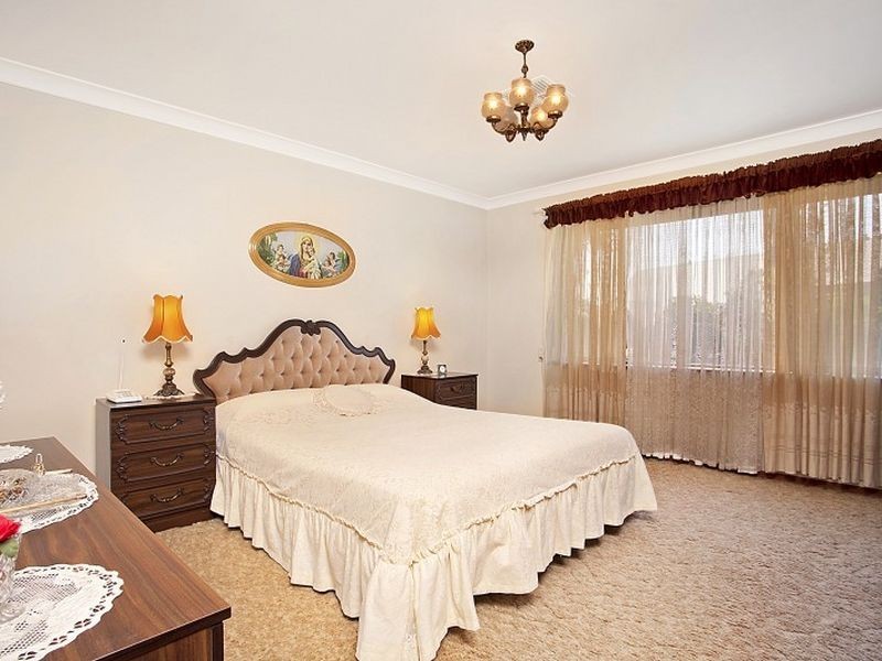 169 Denison Street, Hamilton NSW 2303