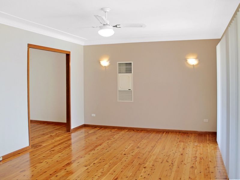 3 Dunlop Close, Rankin Park NSW 2287