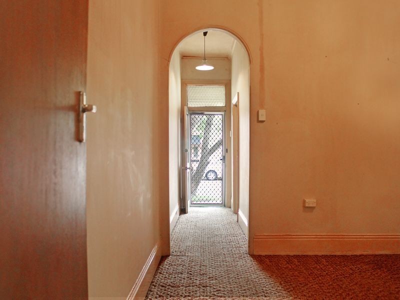 9 Reay Street, Hamilton NSW 2303