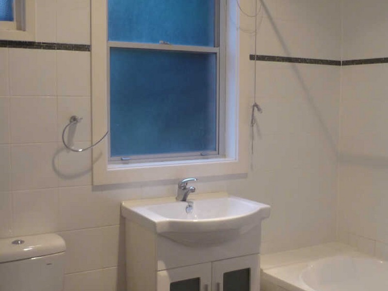 16 Cross Street, New Lambton NSW 2305