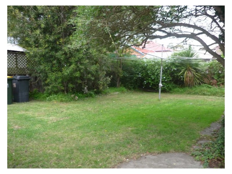 16 Cross Street, New Lambton NSW 2305