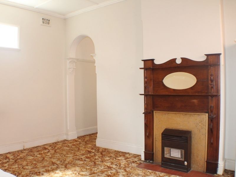 20 Elcho Street, Hamilton NSW 2303